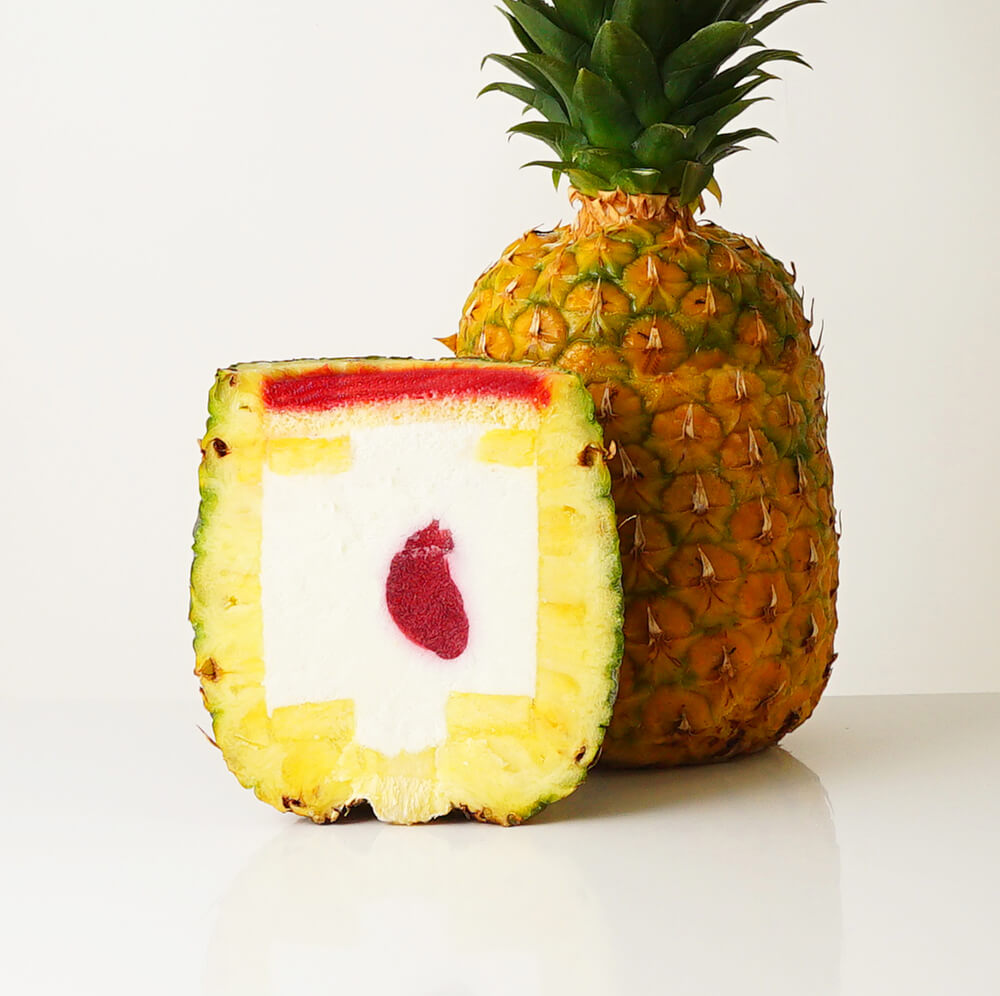 まるごとパイナップルケーキ